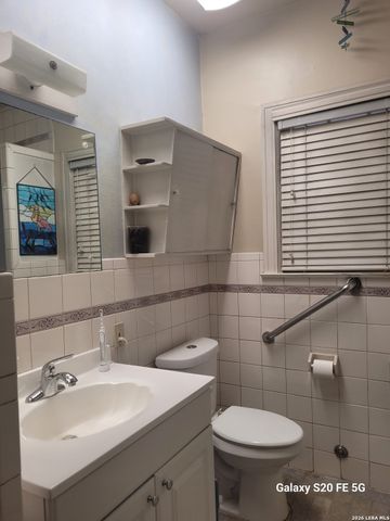 250 W Mandalay, San Antonio, TX 78212