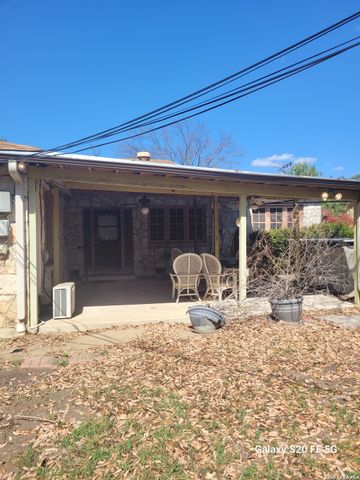 250 W Mandalay, San Antonio, TX 78212