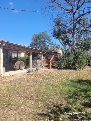 250 W Mandalay, San Antonio, TX 78212