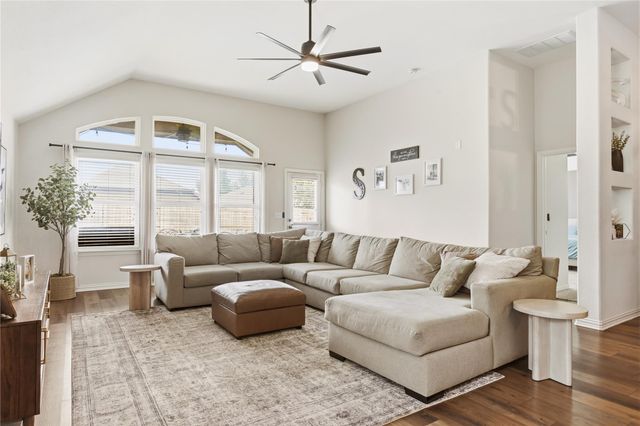 486 Pond View PASS, Buda, TX 78610