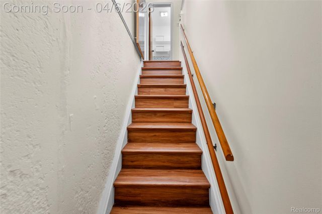 28031 Lorraine Avenue, Warren, MI 48093