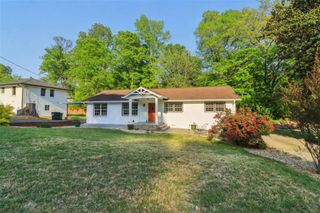 2071 Meadowbrook Lane, Marietta, GA 30067