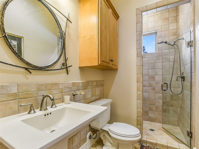 25909 Hamilton Pool RD, Round Mountain, TX 78663