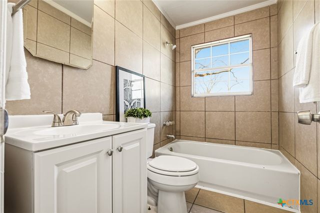 935 Fannin Loop, Temple, TX 76501