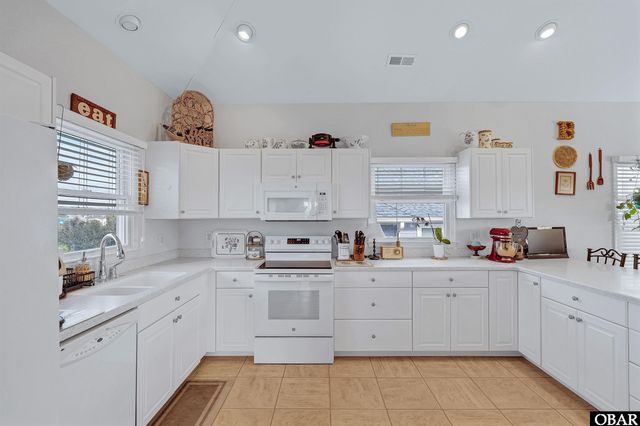 218 W Archdale St Lot 12, Kill Devil Hills, NC 27948