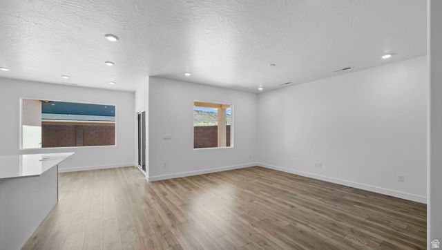 1941 S SWAMP MESA DR, Washington, UT 84780