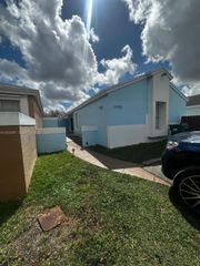 14952 SW 75th Terrace, Miami, FL 33193