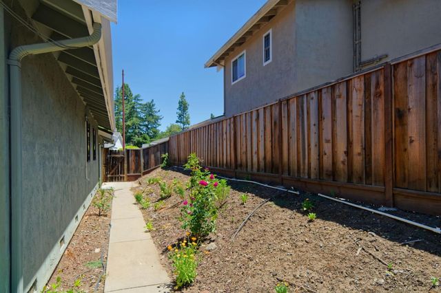 6805 Bluffwood Court, San Jose, CA 95120
