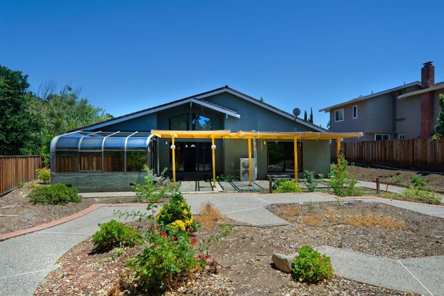 6805 Bluffwood Court, San Jose, CA 95120