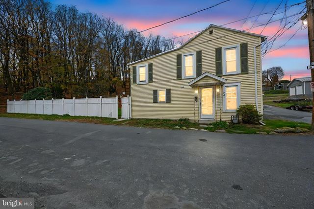 901 FAIRVIEW ST, Pottsville, PA 17901