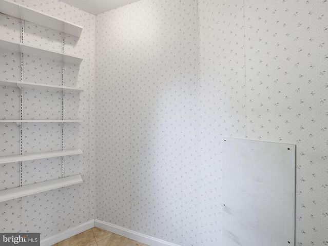 11733 SNUG HARBOR LN, Williamsport, MD 21795