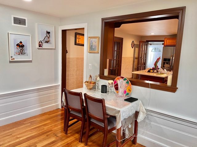 470 Pleasant St, Canton, MA 02021
