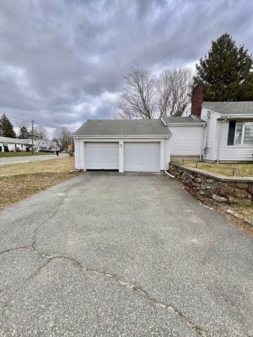 470 Pleasant St, Canton, MA 02021