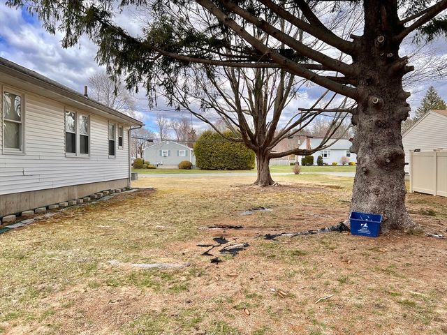 470 Pleasant St, Canton, MA 02021