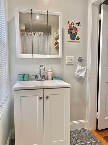 470 Pleasant St, Canton, MA 02021