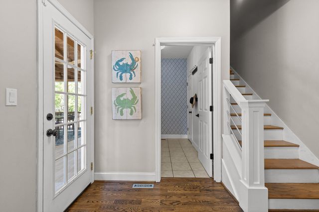 32 Cool Springs Road, Signal Mountain, TN 37377