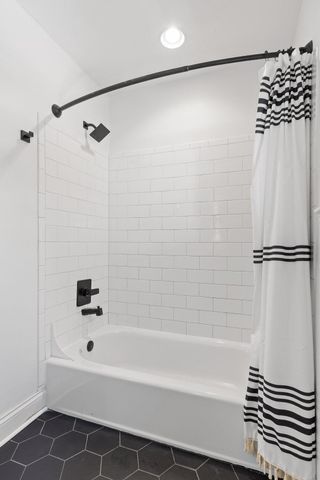 32 Cool Springs Road, Signal Mountain, TN 37377