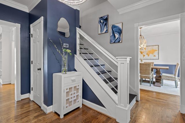32 Cool Springs Road, Signal Mountain, TN 37377