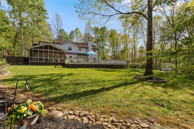 32 Cool Springs Road, Signal Mountain, TN 37377