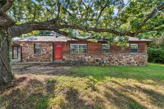 1740 Gregg Avenue, Fayetteville, AR 72703