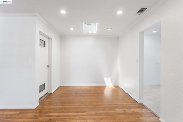 17265 VIA PRIMERO, San Lorenzo, CA 94580