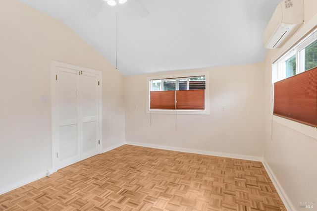 18070 Myrtle Ave, Sonoma, CA 95476