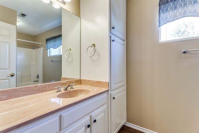 9879 W Highway 199, Poolville, TX 76487