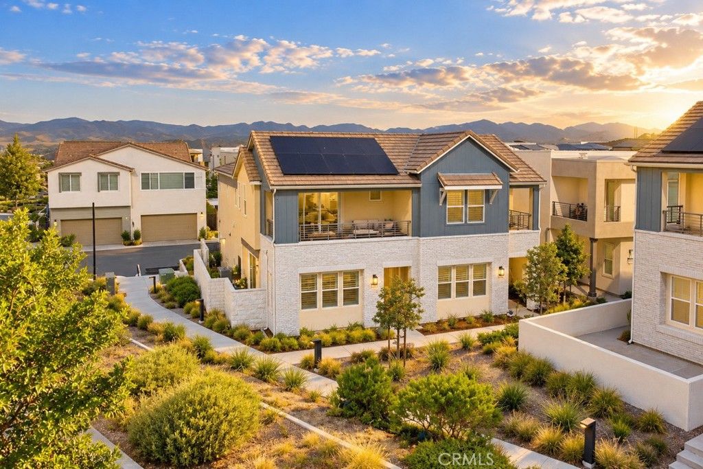 27276 Red Willow Court, Valencia, CA 91381 — exterior