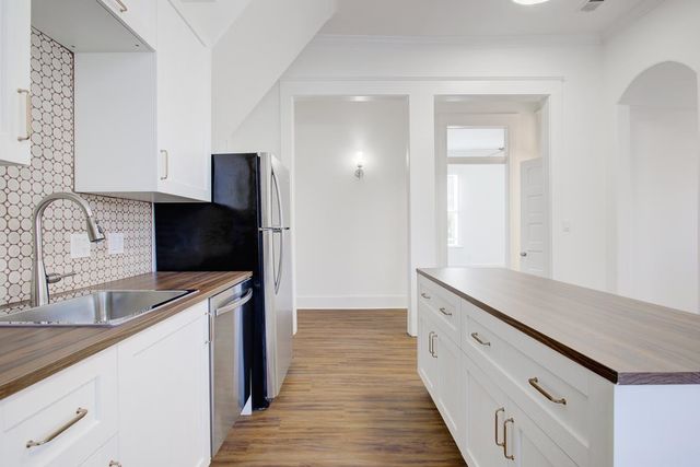 281 N WILLETT ST, Memphis, TN 38112