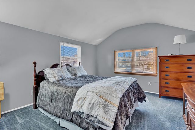 357 Deauville Boulevard, Copiague, NY 11726