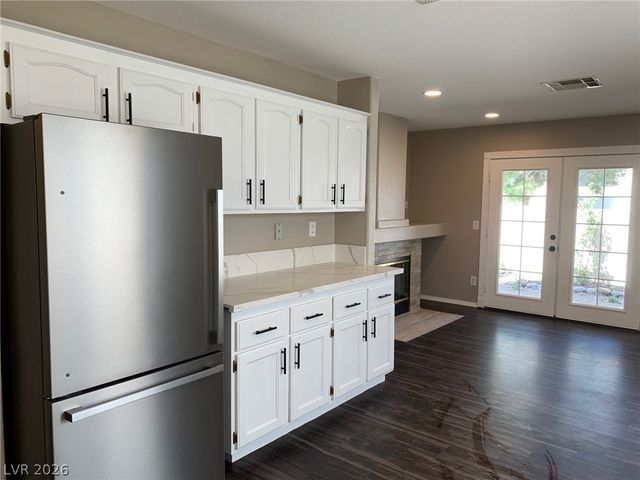 3 Rue Des Champs, Henderson, NV 89074