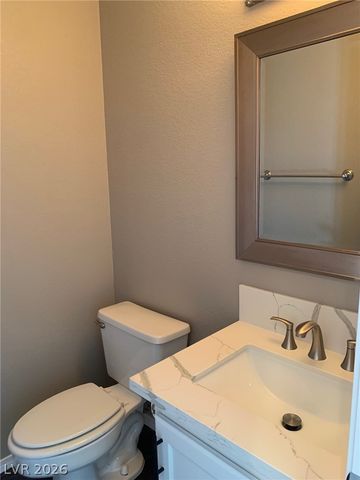 3 Rue Des Champs, Henderson, NV 89074