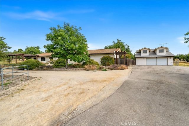 390 Nacimiento Lake Drive, Paso Robles, CA 93446