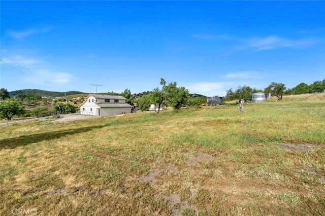 390 Nacimiento Lake Drive, Paso Robles, CA 93446