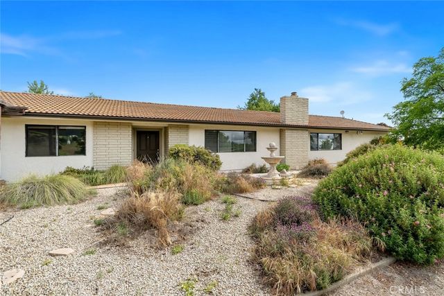 390 Nacimiento Lake Drive, Paso Robles, CA 93446