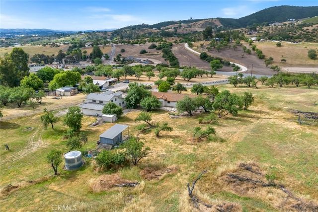 390 Nacimiento Lake Drive, Paso Robles, CA 93446