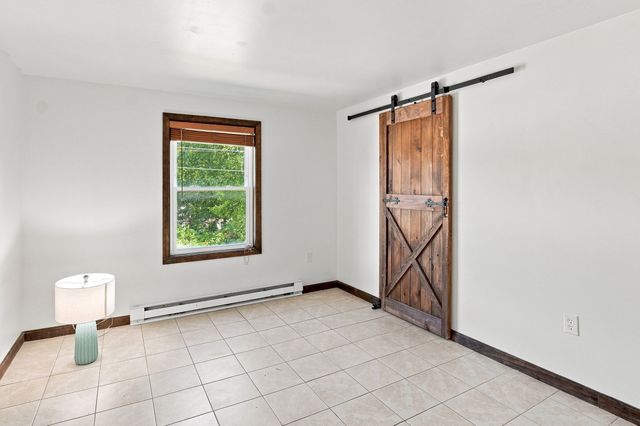 65 Paris Avenue, Worcester, MA 01603