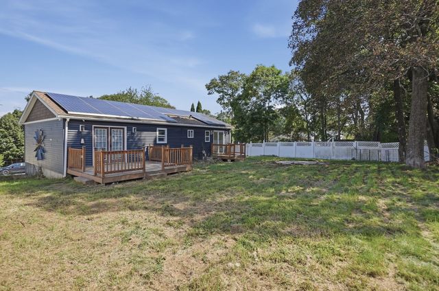 65 Paris Avenue, Worcester, MA 01603