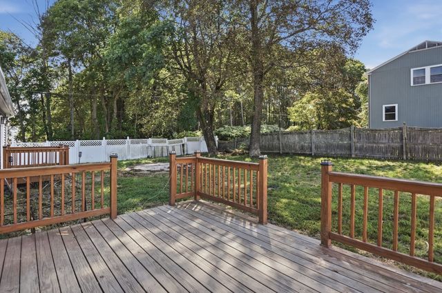 65 Paris Avenue, Worcester, MA 01603