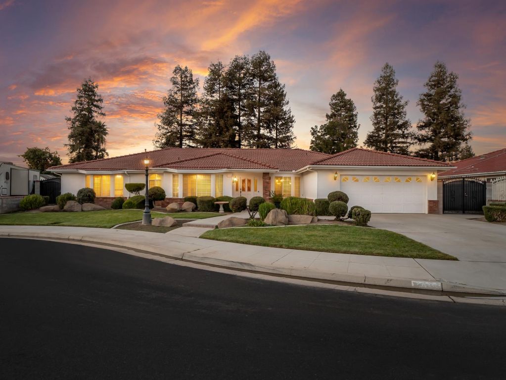 Image 1 of property listing at 2455 Trevor Court, Madera, CA 93637