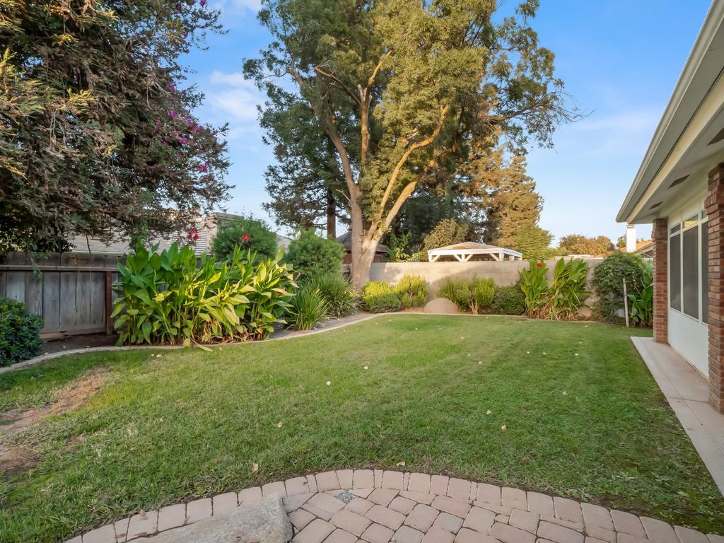 Image 26 of property listing at 2455 Trevor Court, Madera, CA 93637