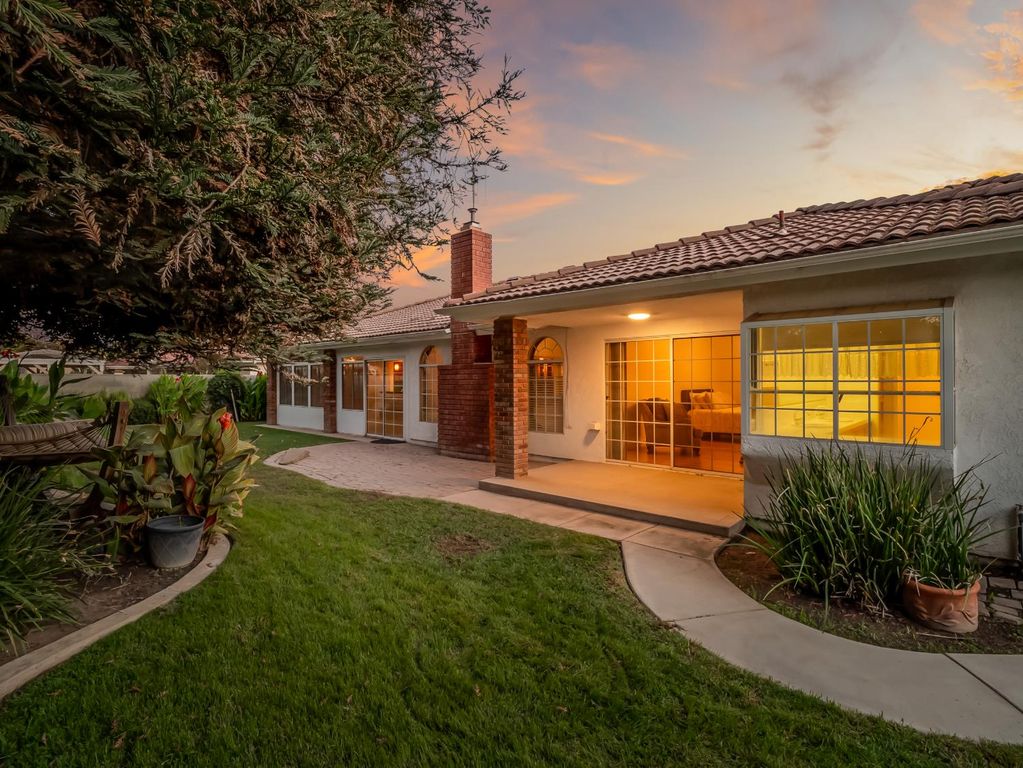 Image 34 of property listing at 2455 Trevor Court, Madera, CA 93637