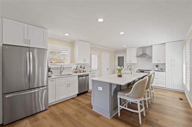 3526 Edgewood Circle, Gainesville, GA 30506