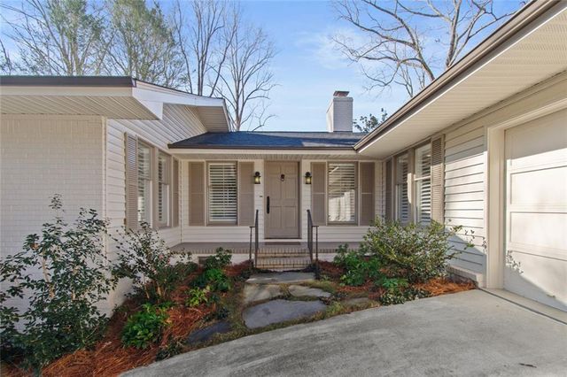 3526 Edgewood Circle, Gainesville, GA 30506