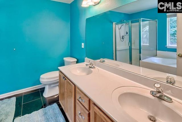 333 Red Barn Court, Lexington, SC 29072