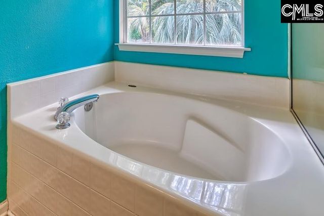 333 Red Barn Court, Lexington, SC 29072