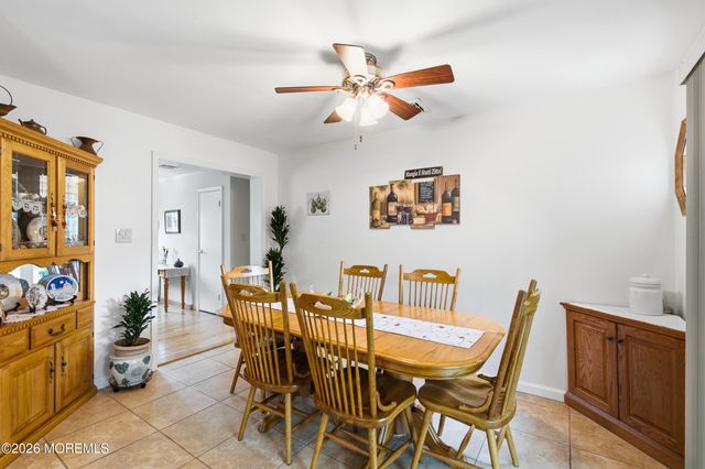 1432 Mizzen Avenue, Beachwood, NJ 08722