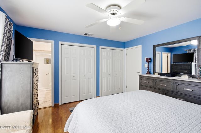 1432 Mizzen Avenue, Beachwood, NJ 08722