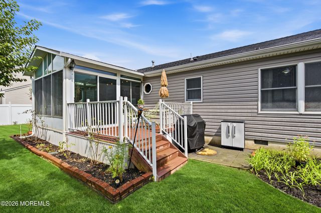 1432 Mizzen Avenue, Beachwood, NJ 08722
