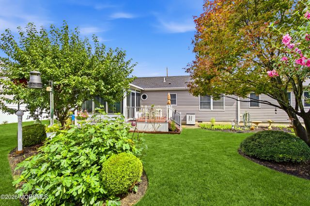 1432 Mizzen Avenue, Beachwood, NJ 08722